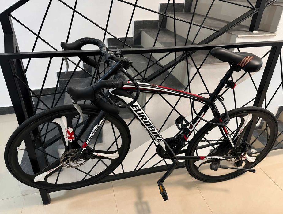 Bicicleta semi-cursiera de vanzare (AIRBIKE)