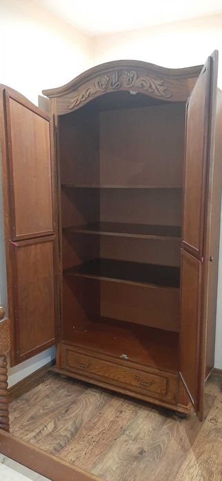 Продавам мебели за спалня