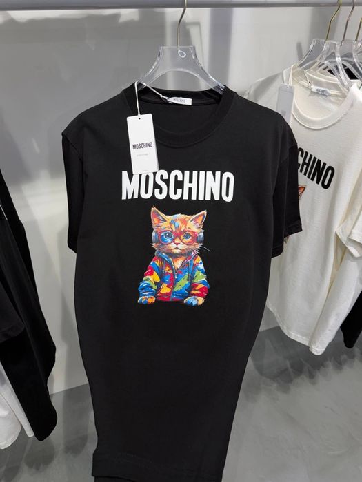 Мъжки тениски различни модели