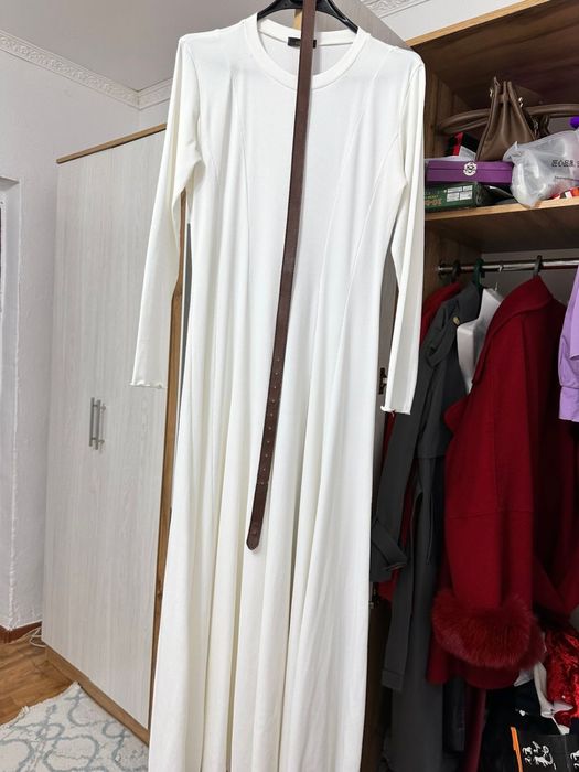 Продам платья б/у