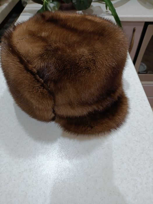 Продам норковые шапки