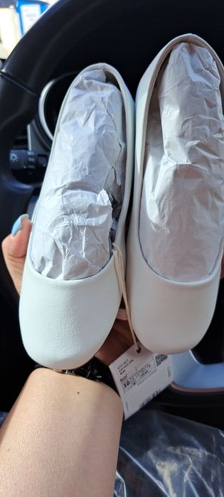 Нови детски обувки МАНГО