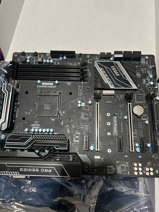 Placa de baza MSI X370 SLI PLUS, socket AM4, 4xDDR4, 6xSATA3, ATX