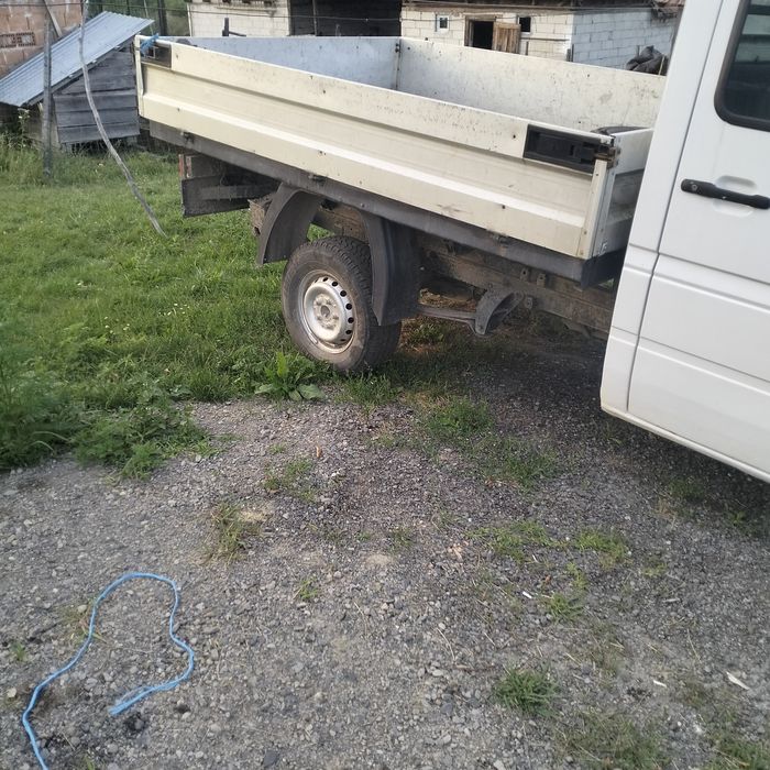 Vând Mercedes sprinter