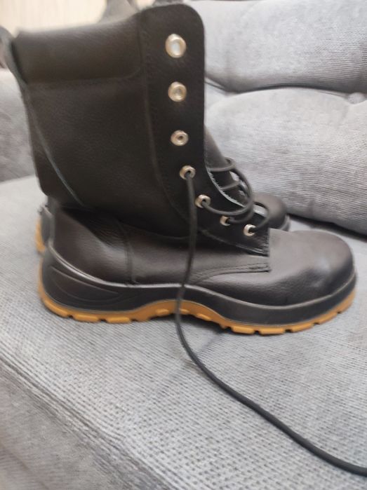 Ботинки рабочие высокие размер 44