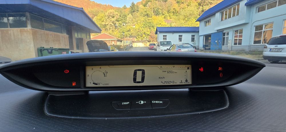 CITROËN C4 2009 — imagine 4