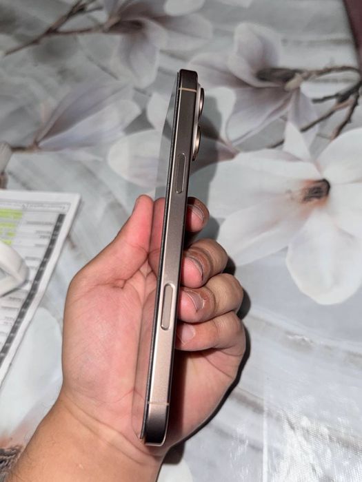 Iphone 16 pro max desert идеал 256гб