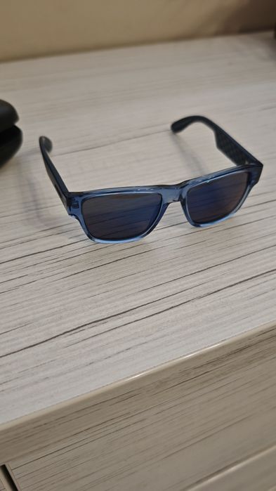 Детски слънчеви очила Ray ban. Carrera