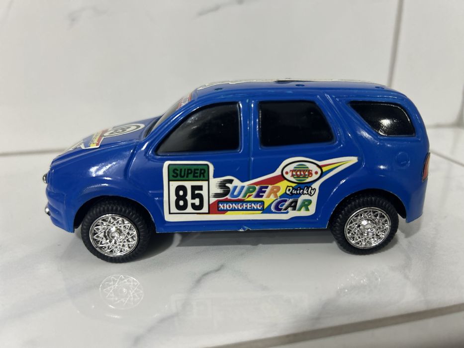 Maisto Powered ATV - оранжево  и автобус малки колекционерски колички