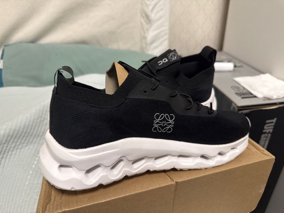 On Cloudtilit Loewe
