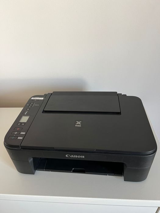 Продавам принтер Canon TS3350 PIXMA