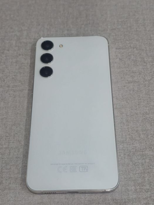 Продам Samsung s23+