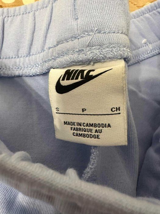 Долница -nike tech fleece