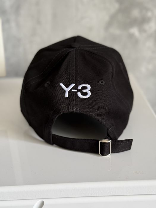 Sapca Y3 Yamamoto dsquared2 off white