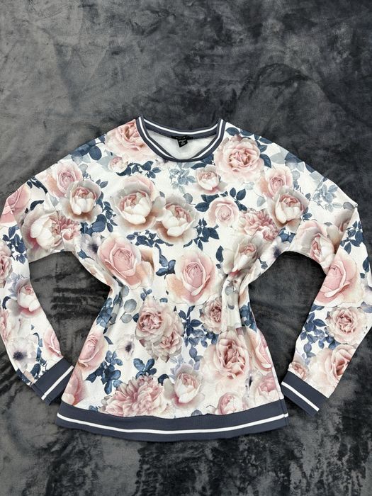 Флорална дамска блуза