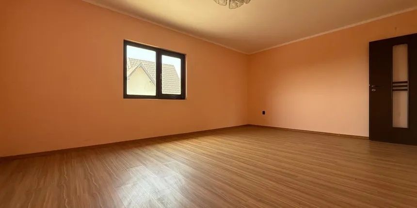 CASA/vila de vanzare Targoviste