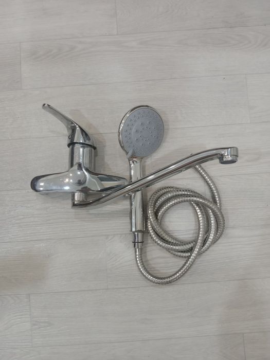 Смеситель для ванны б/у