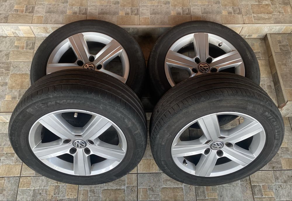 Jante R16 originale Vw Anvelope 205/55 Michelin