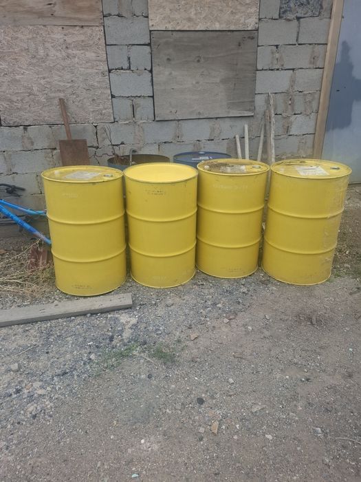 Продам бочки 200л