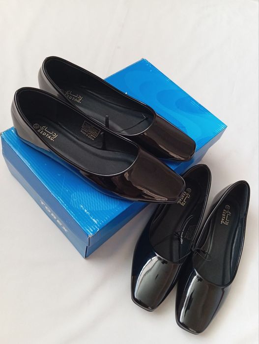 Продается кроссовки и туфли