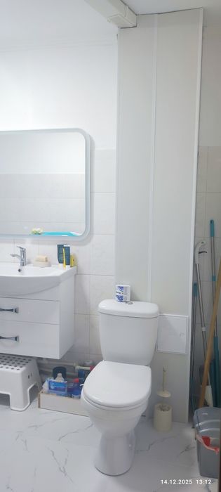 Продается 2х комнатная квартира.