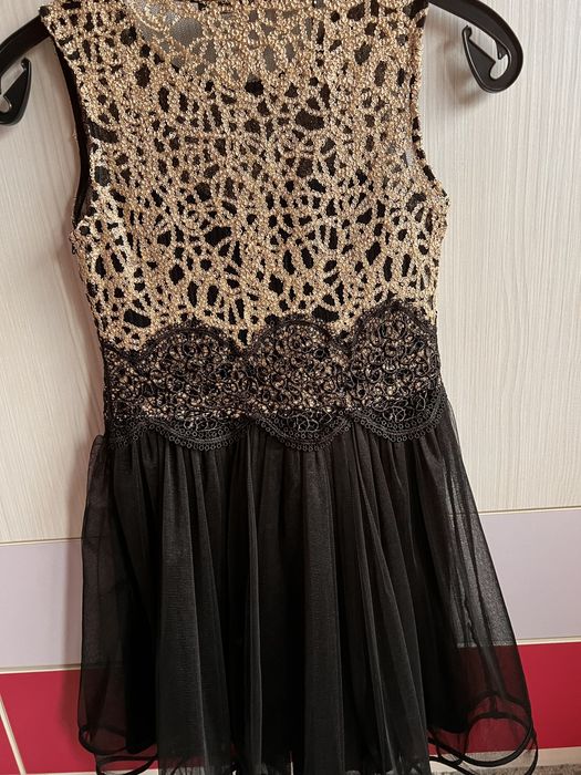 Rochita ocazie marime 37 - S
