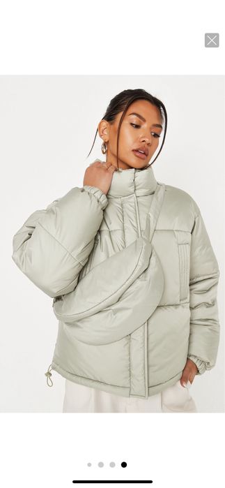 Зелено яке с чантичка