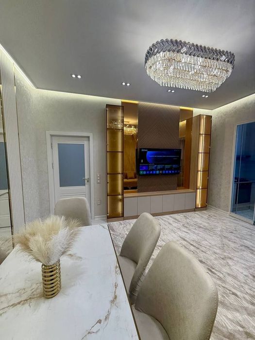 Продается 3/6/11
Алмазарский район 

Ул Нурафшон 
Ориентир: Ривера