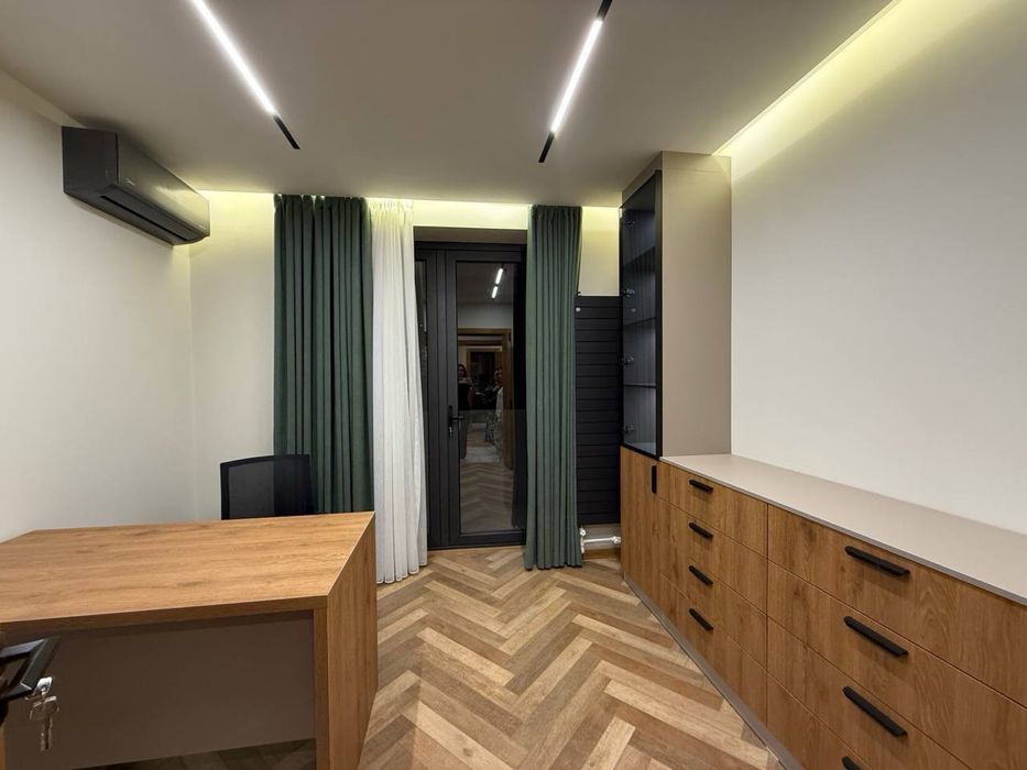 Ул, Тараса Шевченко! Сдается новая 3-х комнатная в центре города!