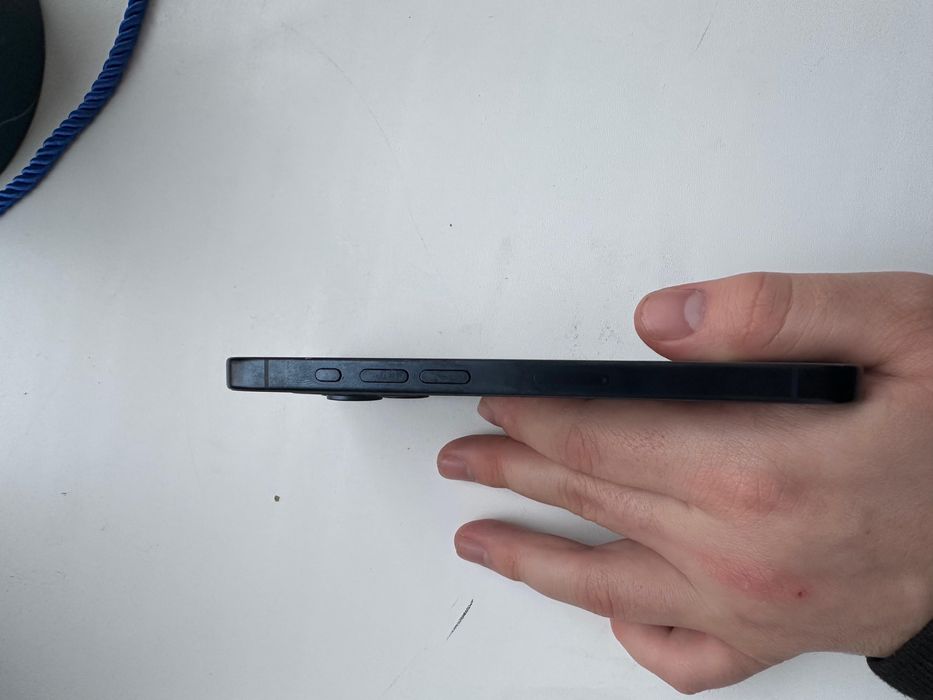 Срочно продам iphone 15 pro 128gb