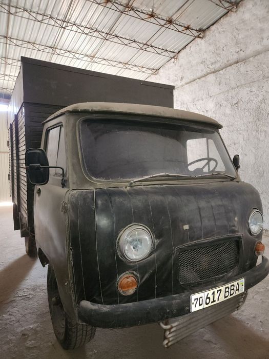 Автомашина УАЗ-3303