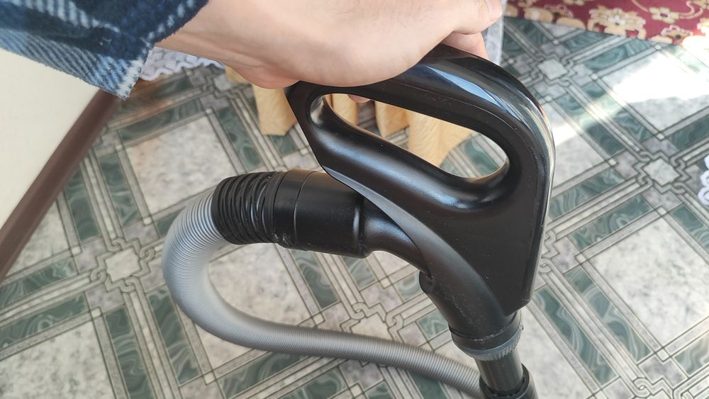 Пылесос Шланг и ручка