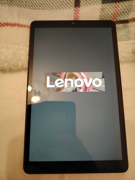 Таблет Lenovo ползван само 1 месец