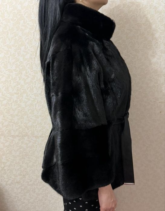 Продам норковую шубу