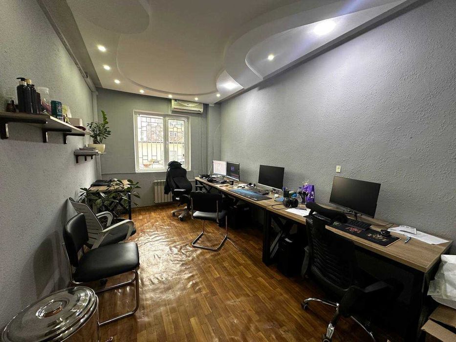 Сдается в аренду офис с евро ремонтом 63 м2