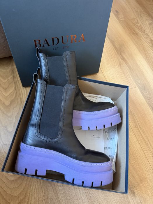 Дамски боти Badura