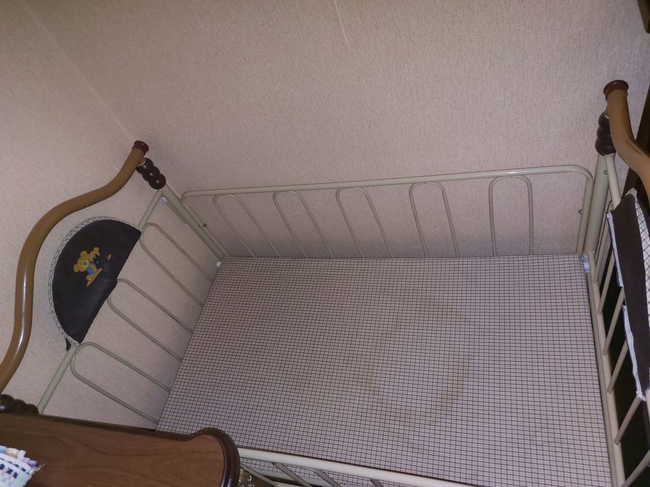 Мягкая мебель для гостиной и детской комнаты