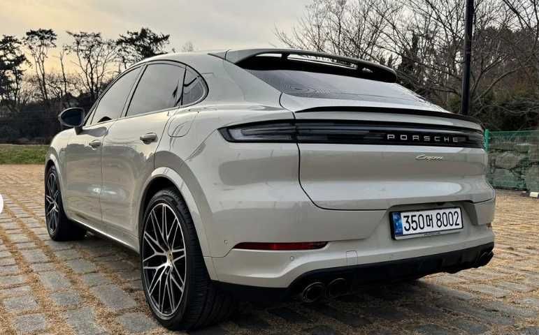 Porsche Cayenne Coupe