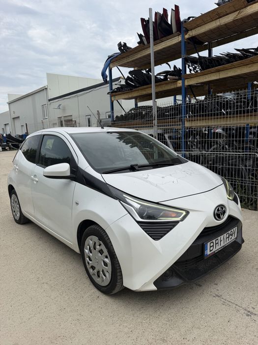 Toyota Aygo 2021 1.0 Benzina 130.000 KM usor avariat /avariate / lovit / lovite