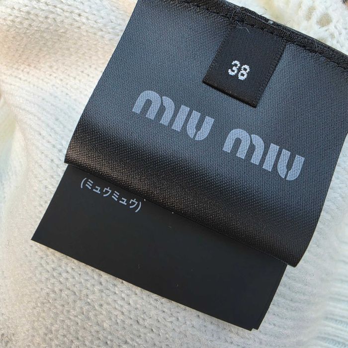 Bluza MiuMiu Cashmir, marimea 38 / M, noua, Alb