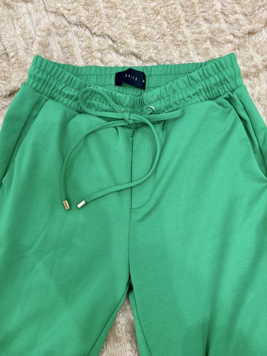 Pantaloni sport de damă Mohito