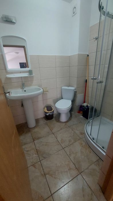 Garsoniera si Apartament de închiriat utilități incluse zona stadion