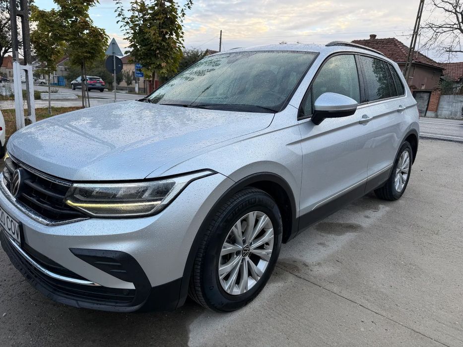 Volkswagen Tiguan Automat, Distronic, Led matrix, Incal volan scaune.