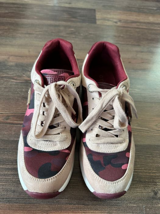 Дамски маратонки Guess