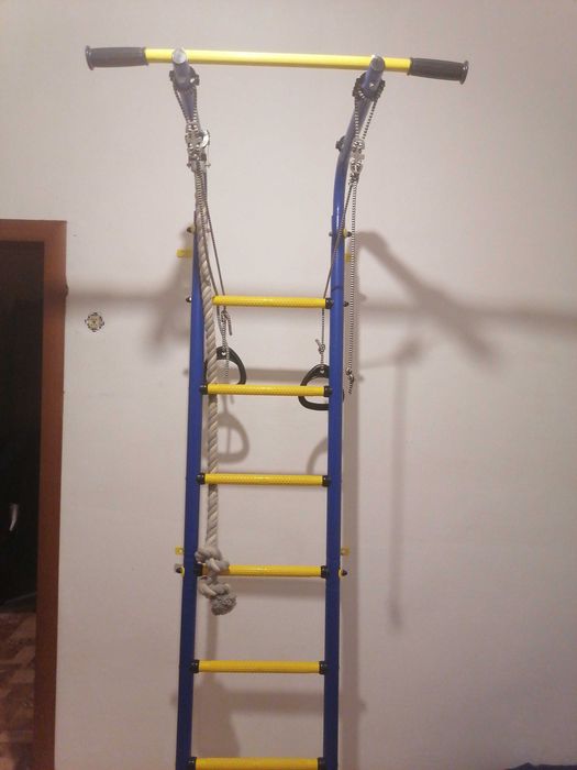 Шведская стенка детская