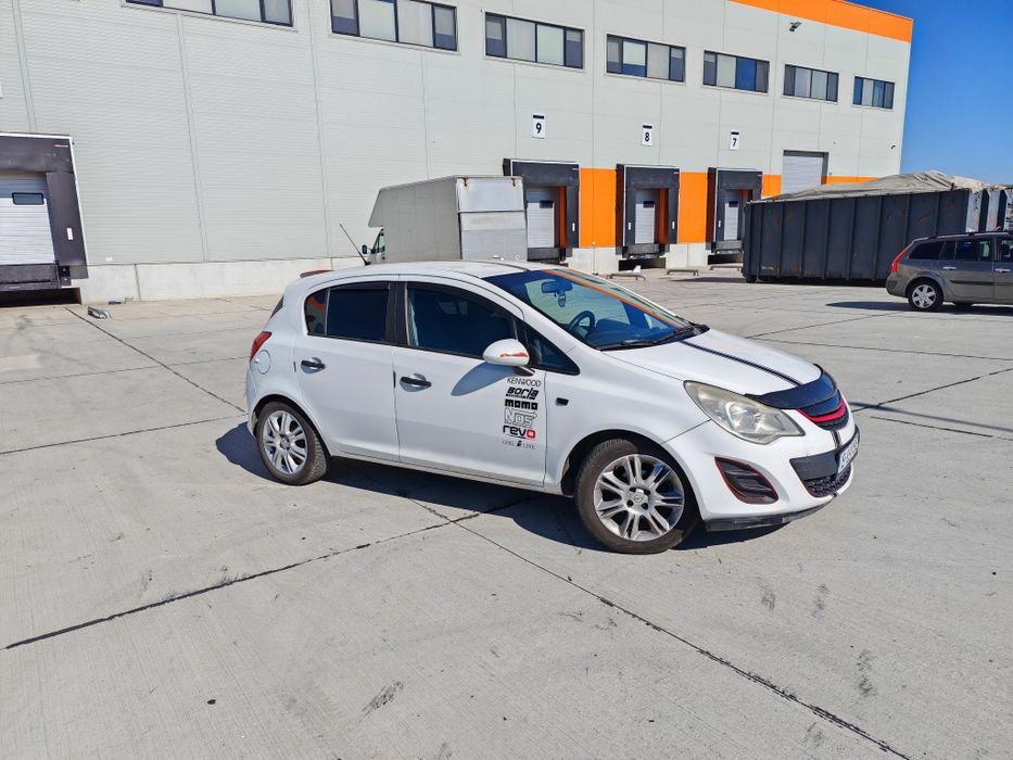 Autoturism Corsa D