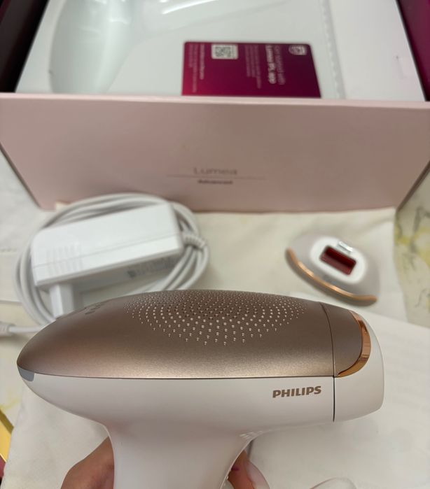 Фотоепилатор Philips Lumea Advanced SC1997