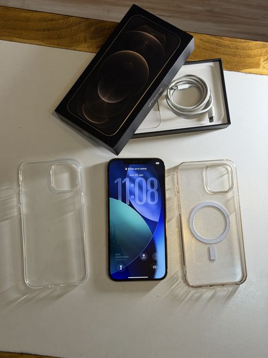 Iphone 12 PRO MAX gold 256 gb impecabil!
