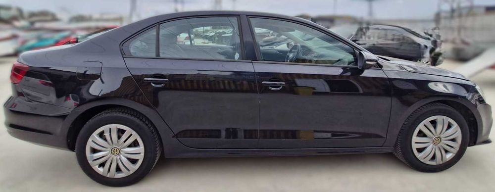 Dezmembrez VW Jetta 1.6B CLR cutie automata cod cutie QNY 2017
