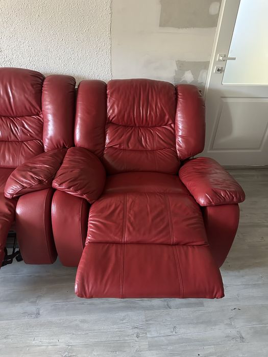 Canapea +Fotoliu din piele